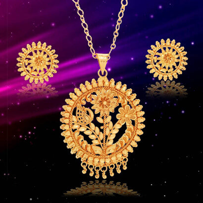 Pendant with earrings