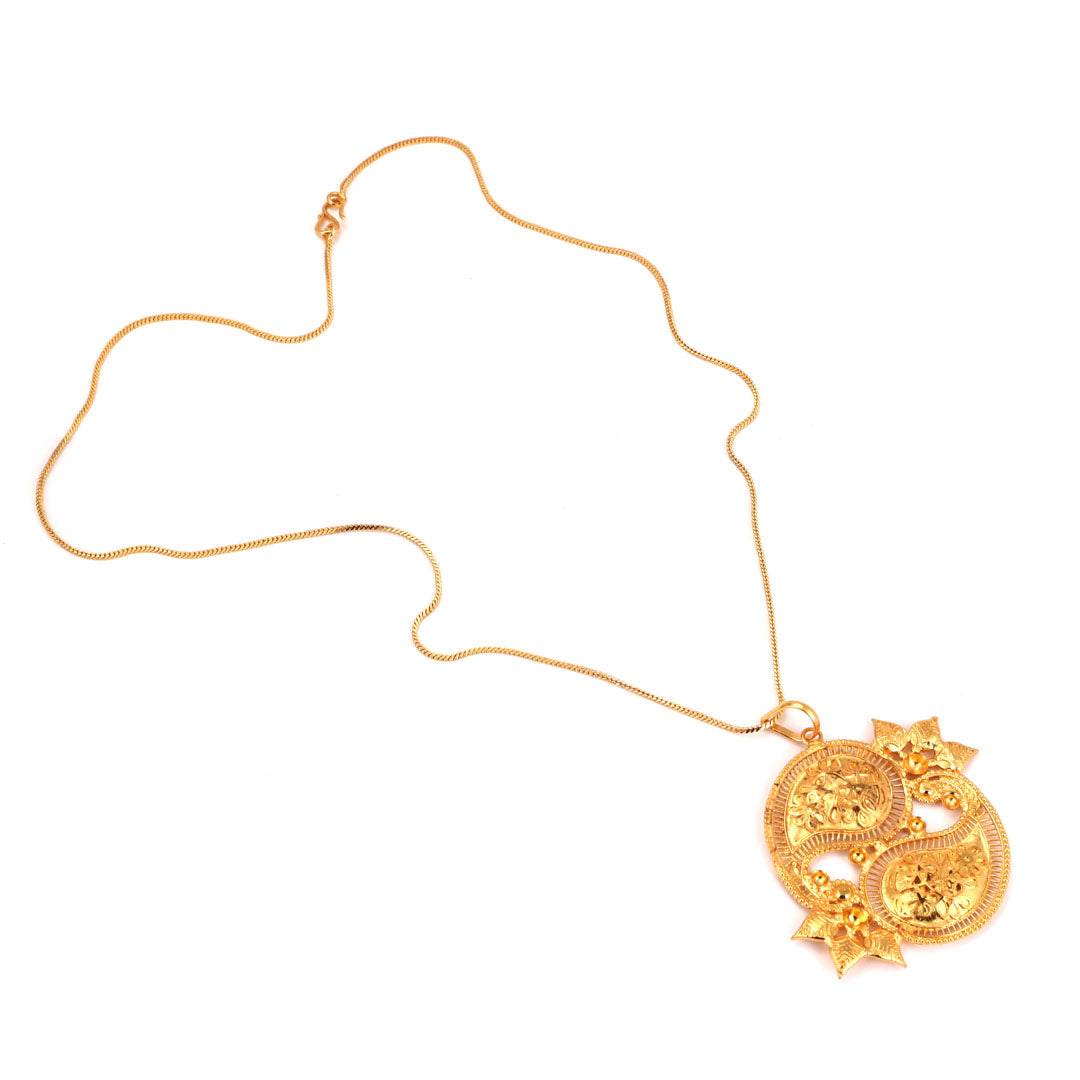 Salankara Creation Designer Locket with Earrings Pair