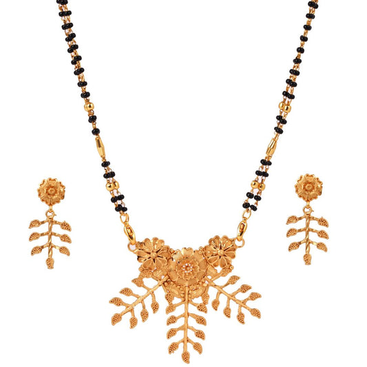 Salankara Creation Mangalsutra pendant and earrings set