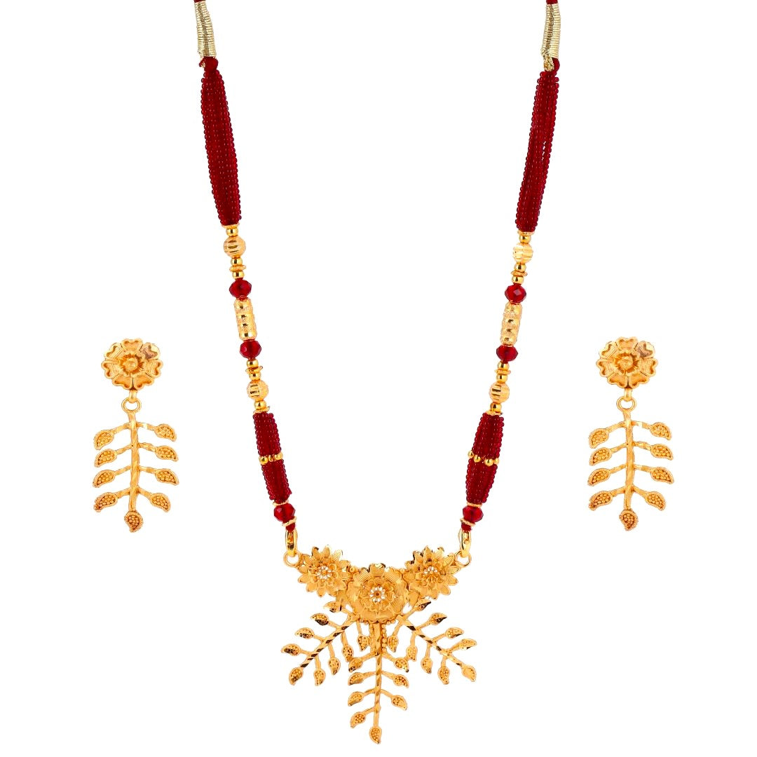 Salankara Creation's Pendant with earrings set